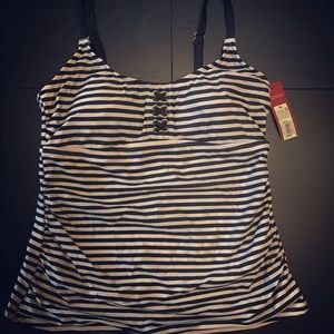 **NEW** w/tags MERONA Striped Swim Tank